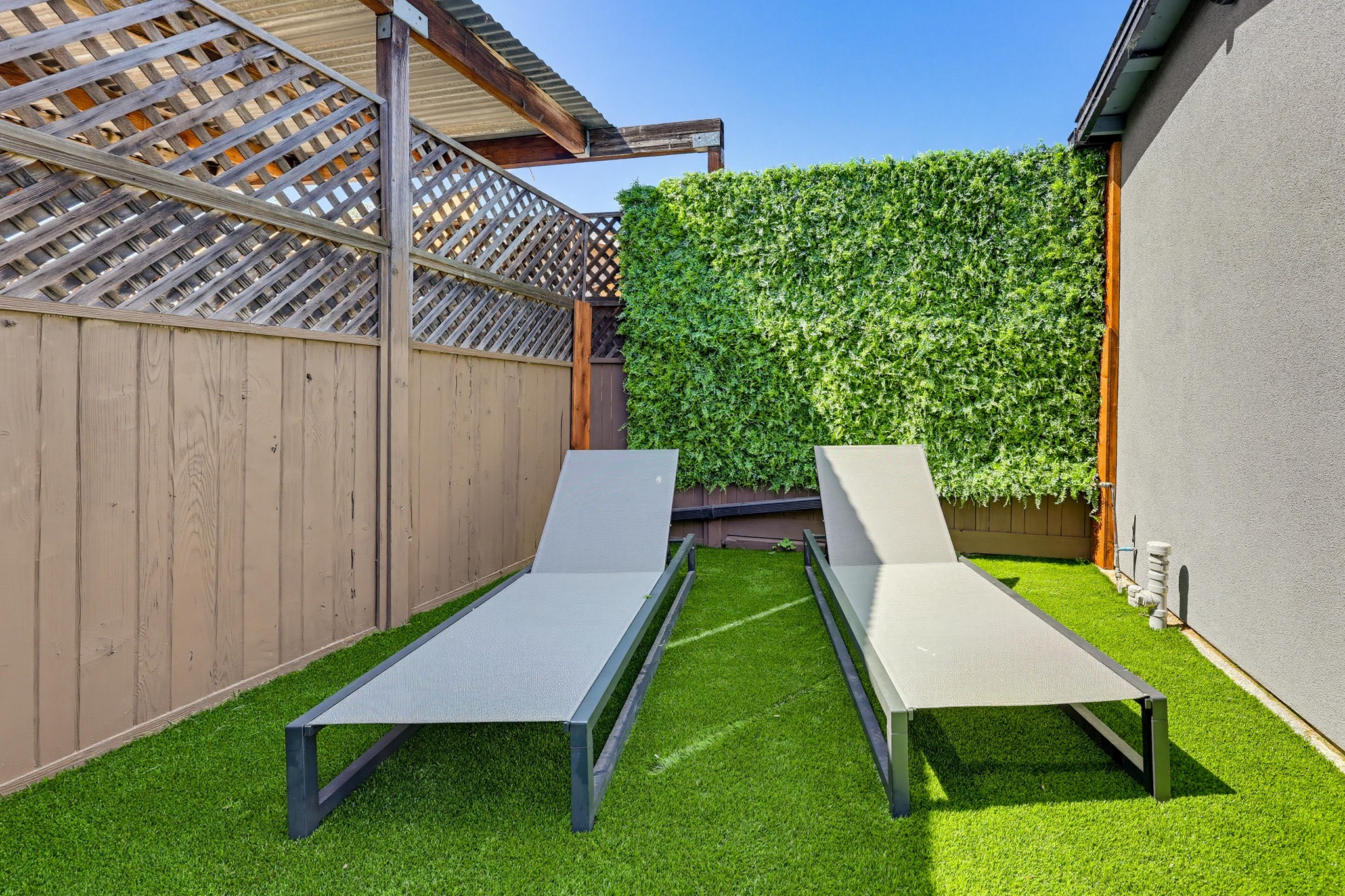 Virtual tour photo 110 of 128 for 4384 Mississippi St