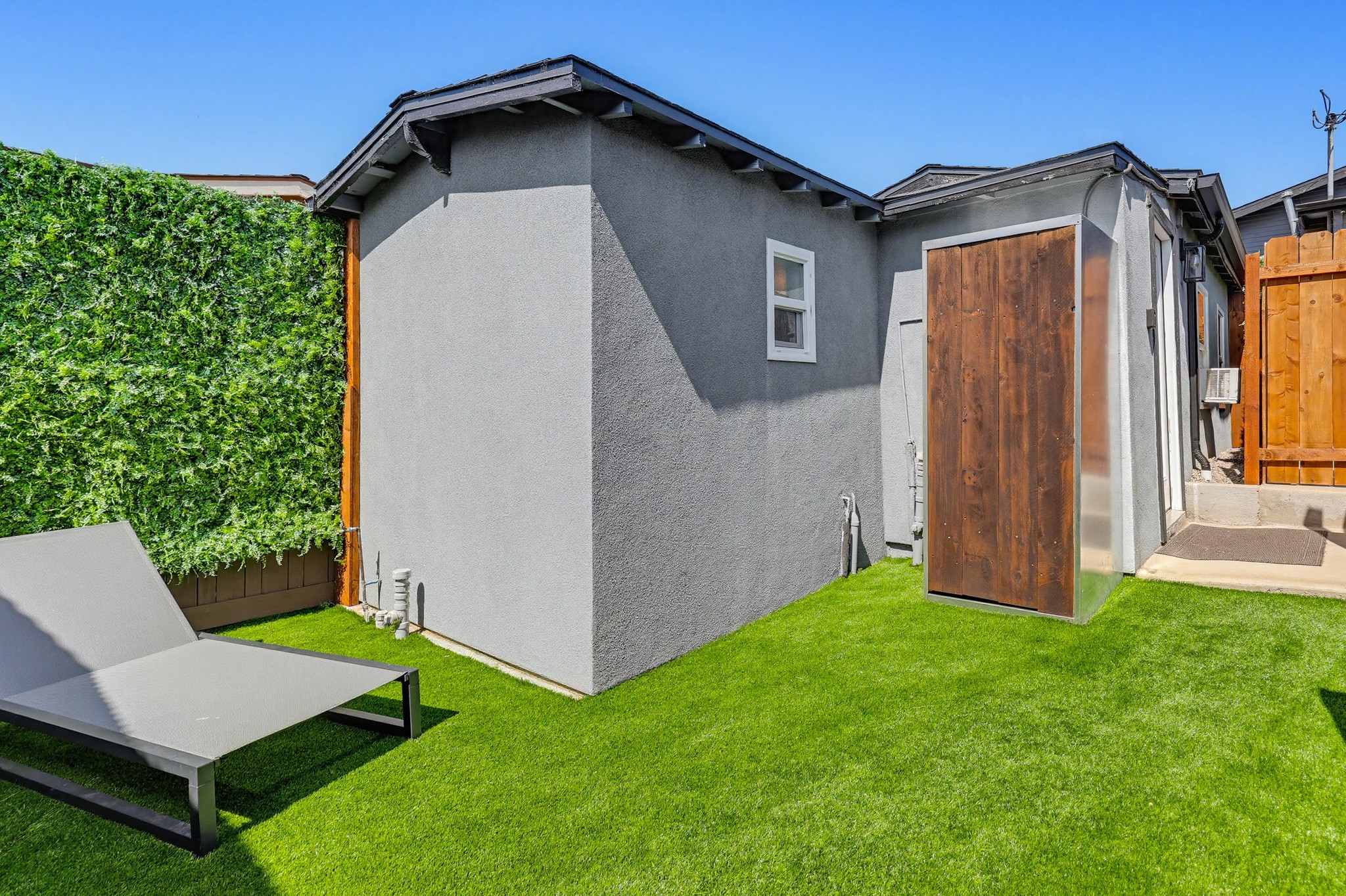 Virtual tour photo 111 of 128 for 4384 Mississippi St