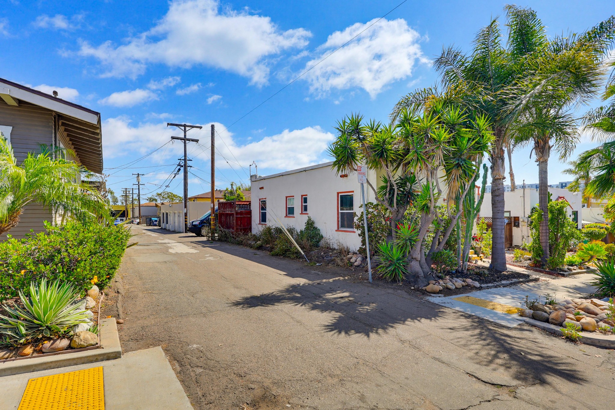 Virtual tour photo 122 of 128 for 4384 Mississippi St