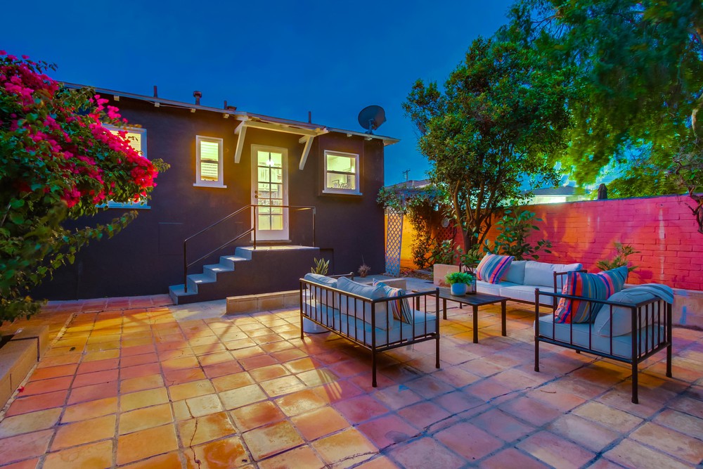 Virtual tour photo 8 of 45 for 4386 56th St