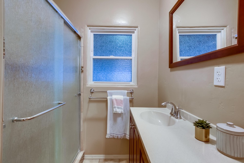 Virtual tour photo 26 of 45 for 4386 56th St