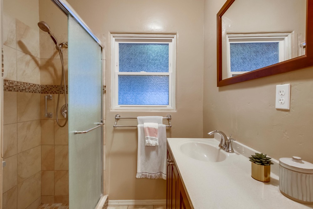 Virtual tour photo 27 of 45 for 4386 56th St
