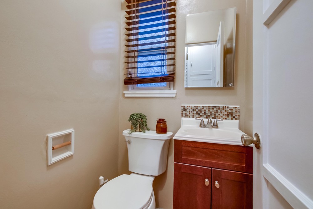 Virtual tour photo 33 of 45 for 4386 56th St