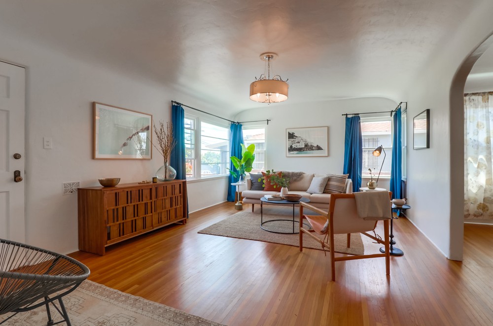 Virtual tour photo 9 of 49 for 4386 56th St