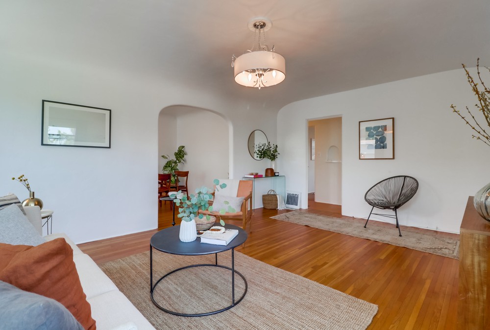 Virtual tour photo 10 of 49 for 4386 56th St