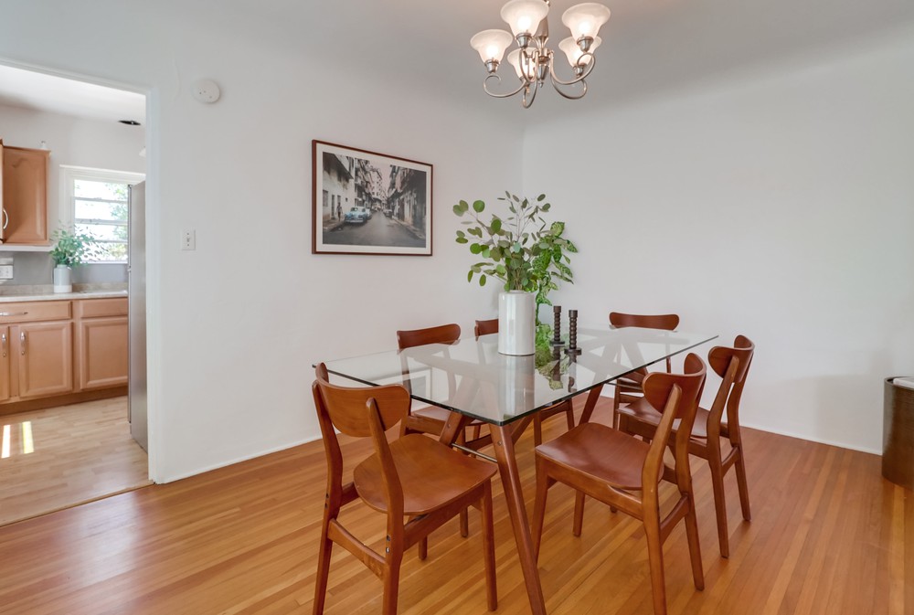 Virtual tour photo 13 of 49 for 4386 56th St
