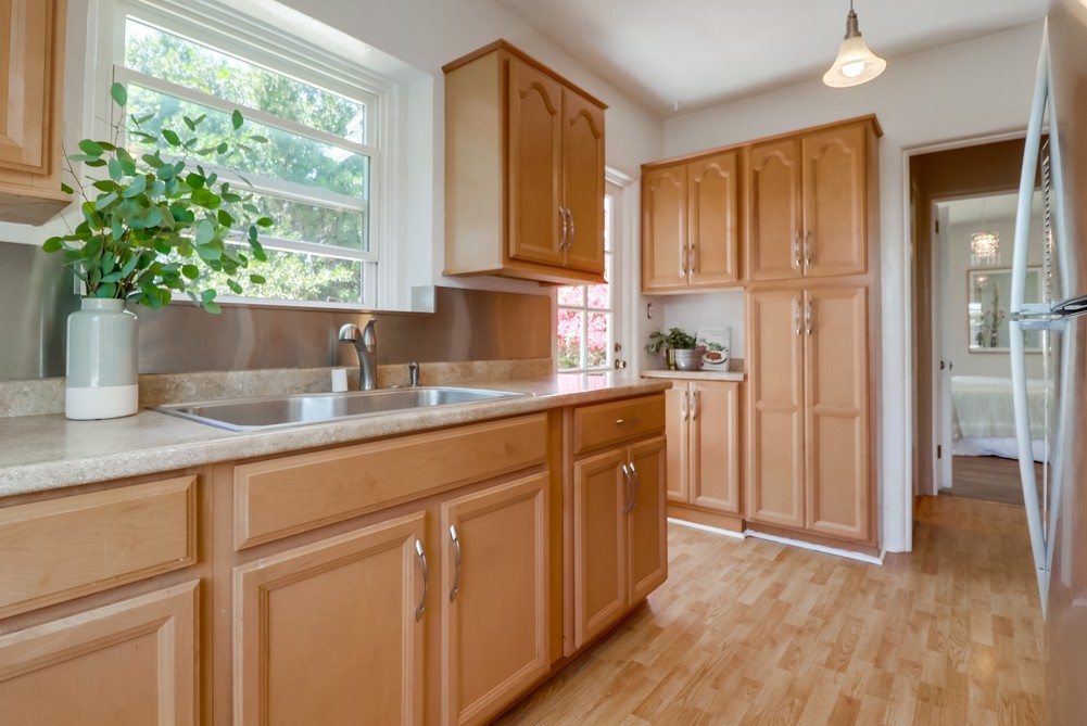 Virtual tour photo 15 of 49 for 4386 56th St