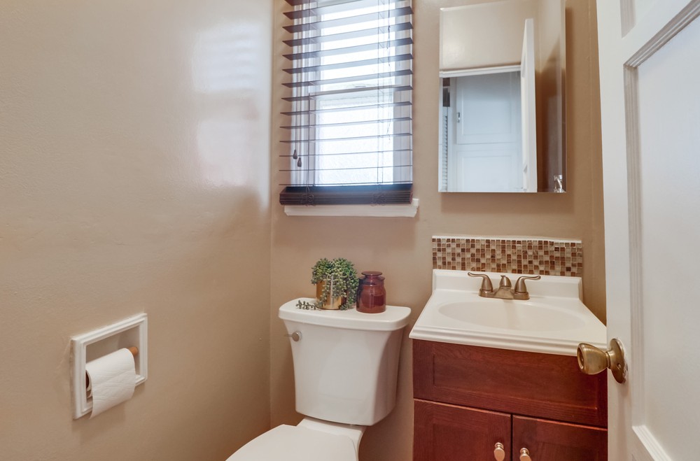 Virtual tour photo 33 of 49 for 4386 56th St