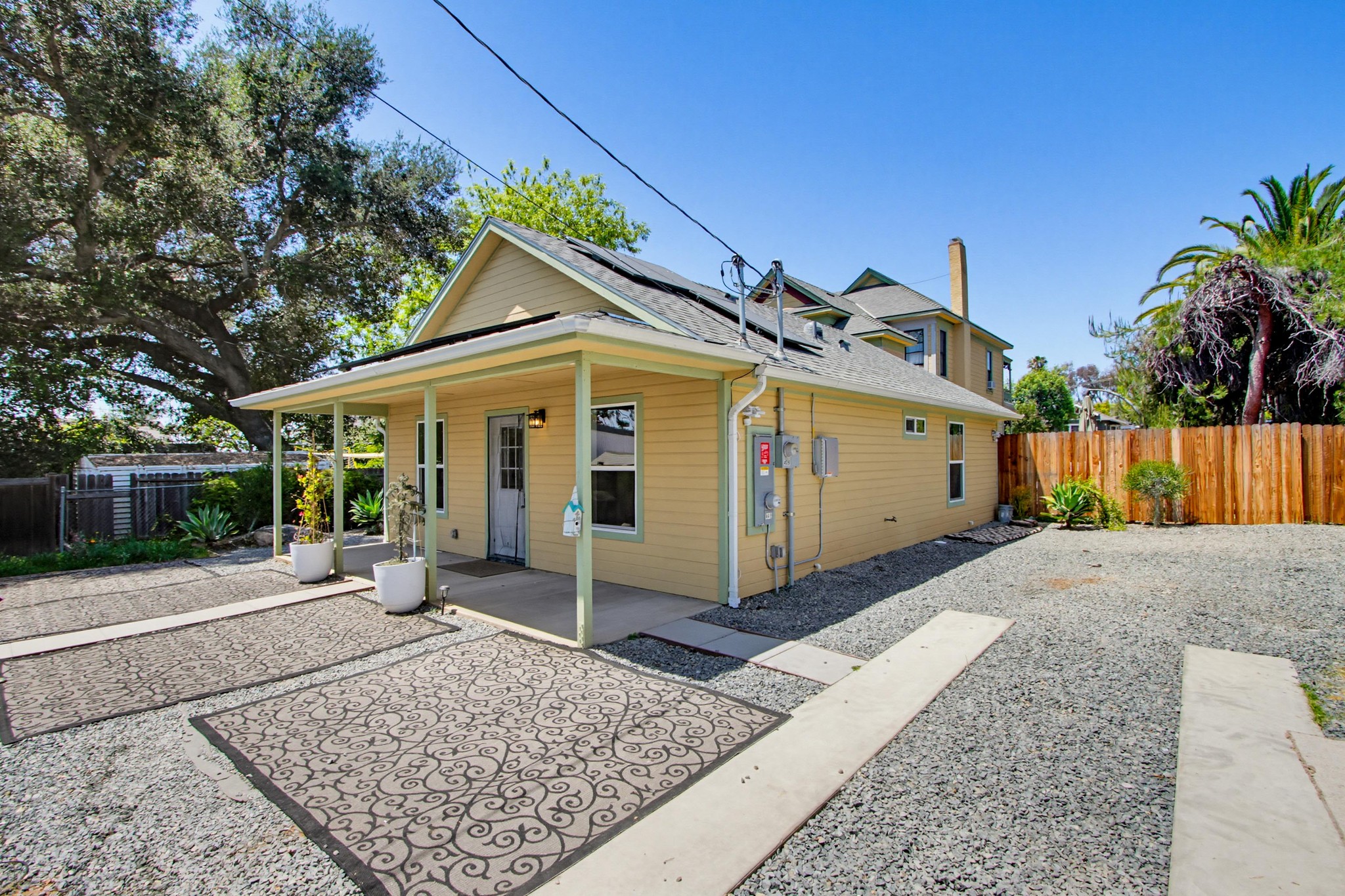 Virtual tour photo 3 of 31 for 439 E 5th Ave