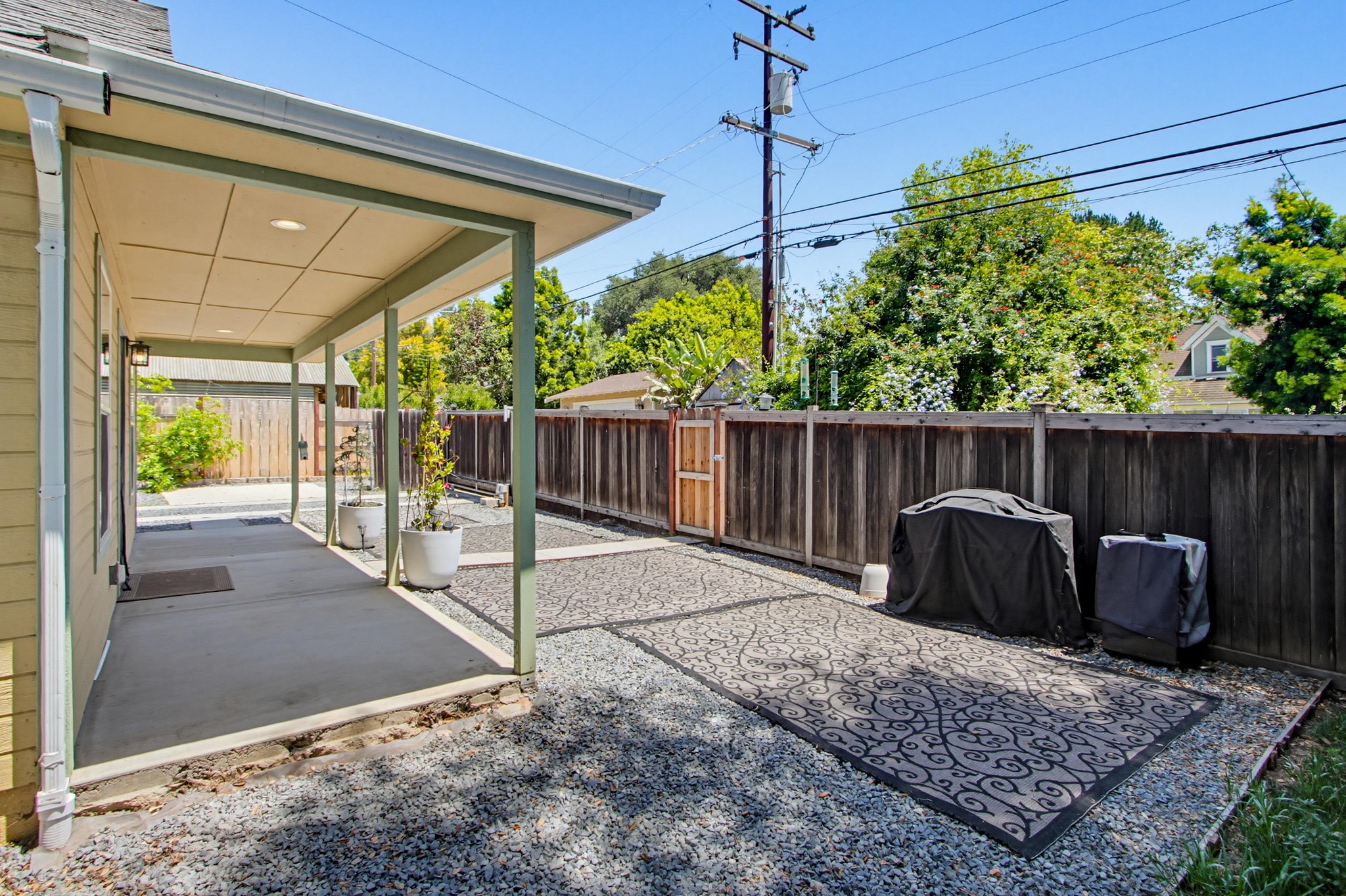 Virtual tour photo 8 of 31 for 439 E 5th Ave