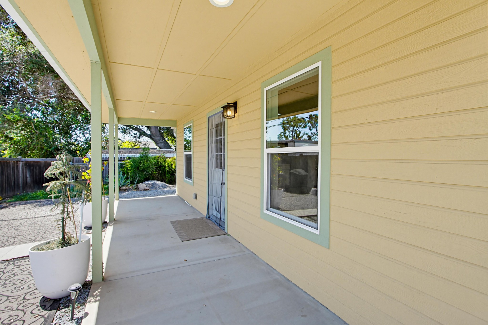 Virtual tour photo 9 of 31 for 439 E 5th Ave