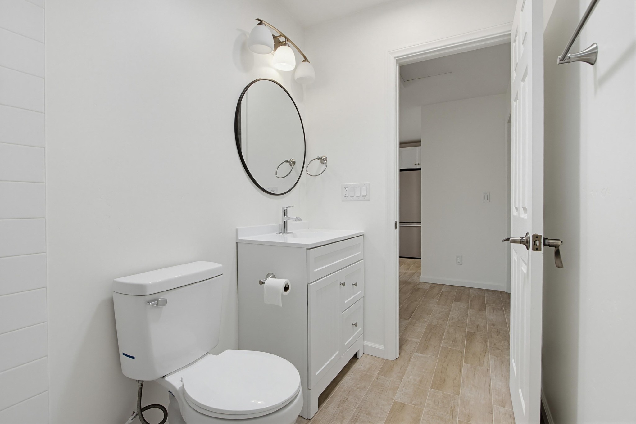 Virtual tour photo 25 of 31 for 439 E 5th Ave