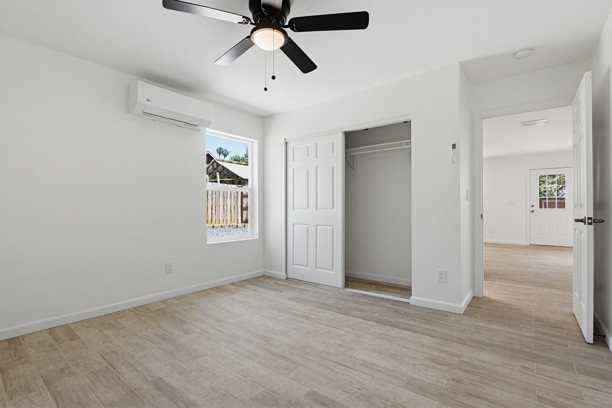 Virtual tour photo 27 of 31 for 439 E 5th Ave