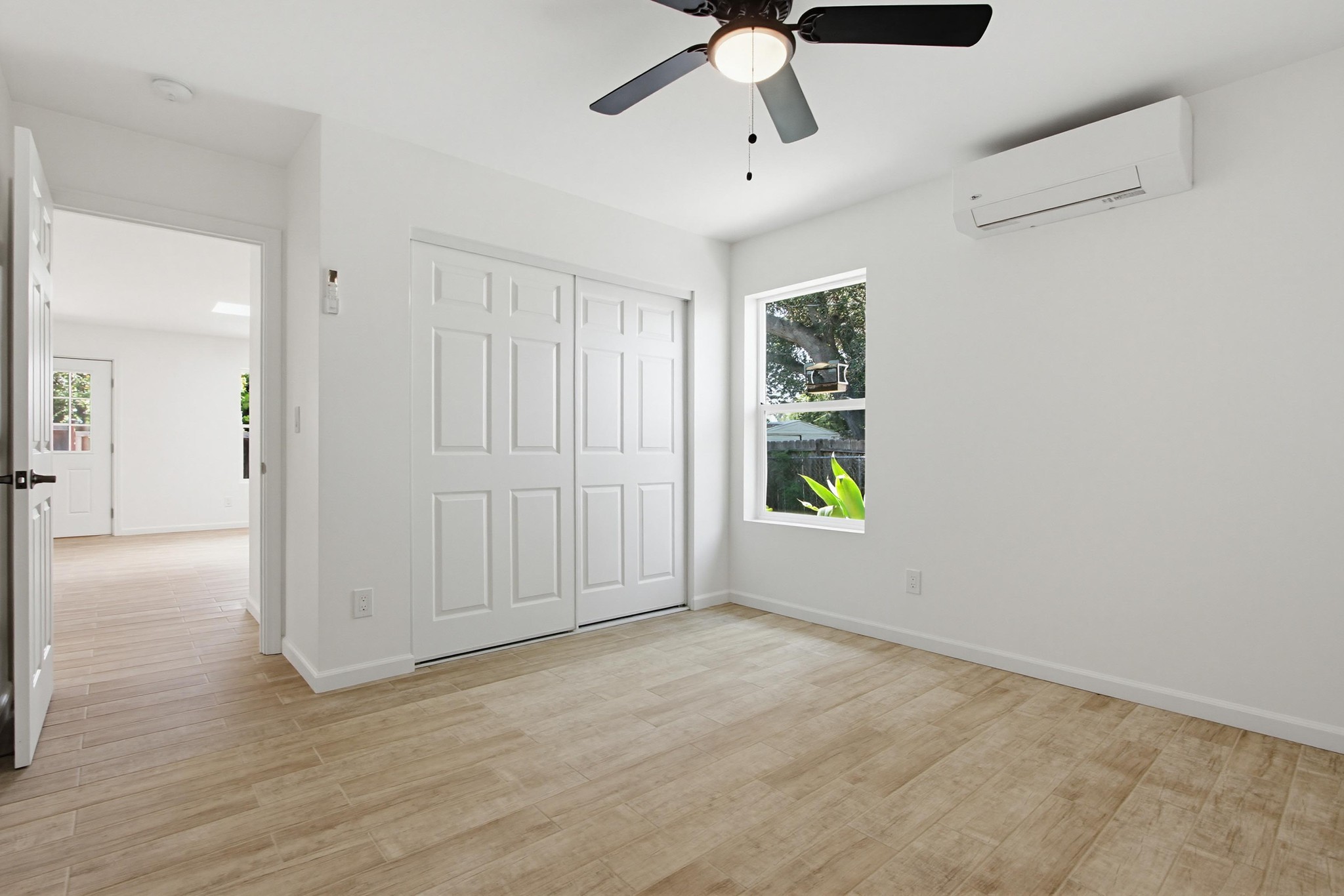 Virtual tour photo 30 of 31 for 439 E 5th Ave