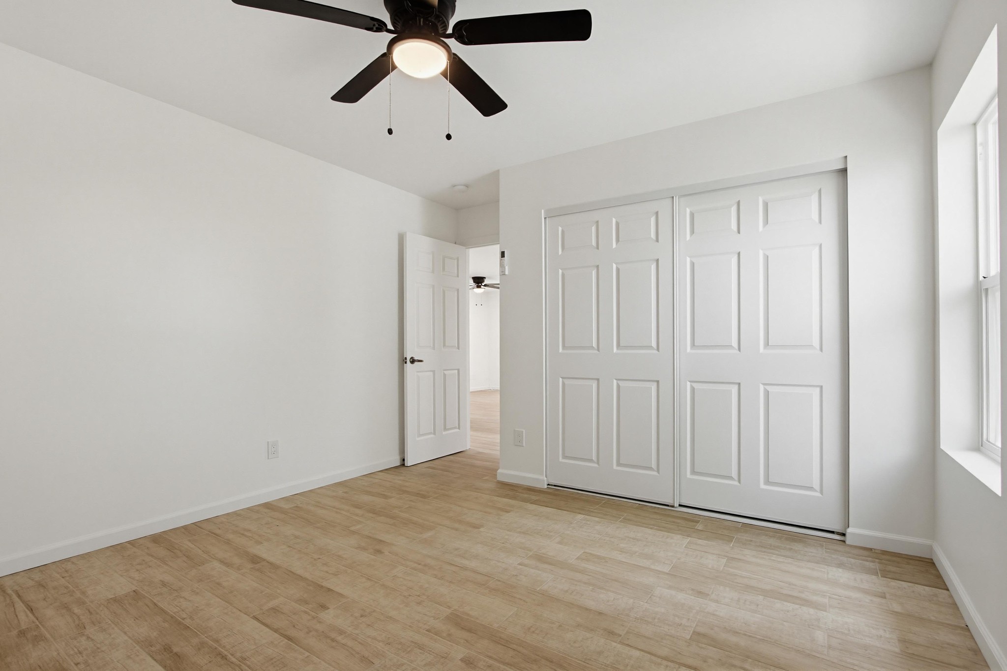 Virtual tour photo 31 of 31 for 439 E 5th Ave