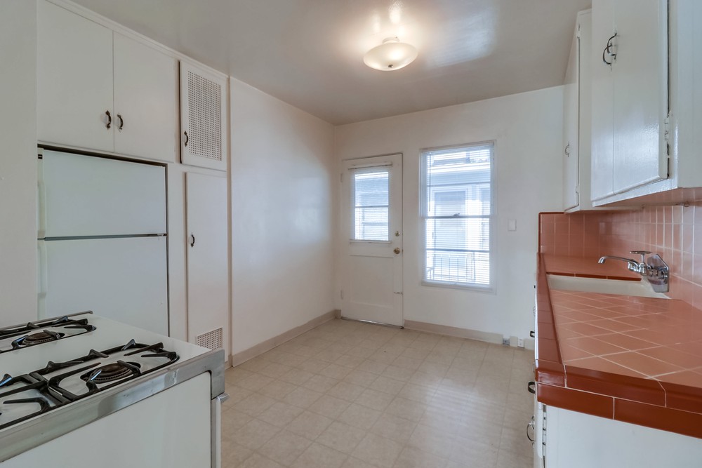 Virtual tour photo 12 of 24 for 4392 Louisiana St