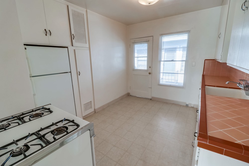 Virtual tour photo 13 of 24 for 4392 Louisiana St