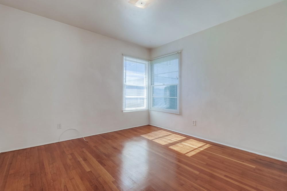 Virtual tour photo 16 of 24 for 4392 Louisiana St