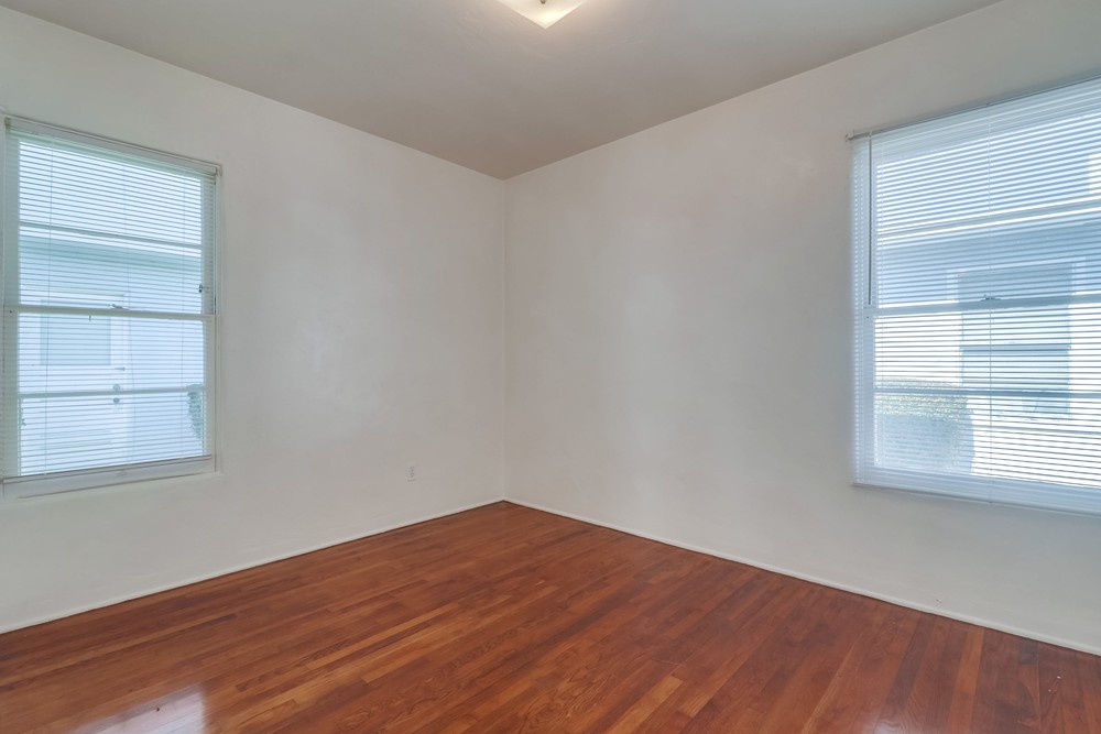 Virtual tour photo 22 of 24 for 4392 Louisiana St