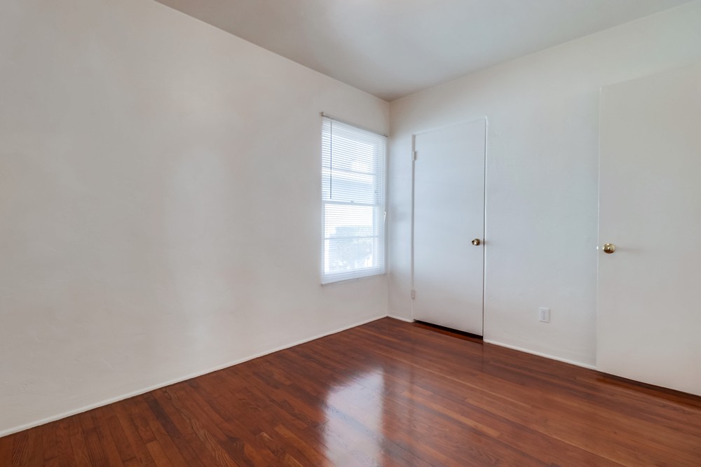 Virtual tour photo 23 of 24 for 4392 Louisiana St