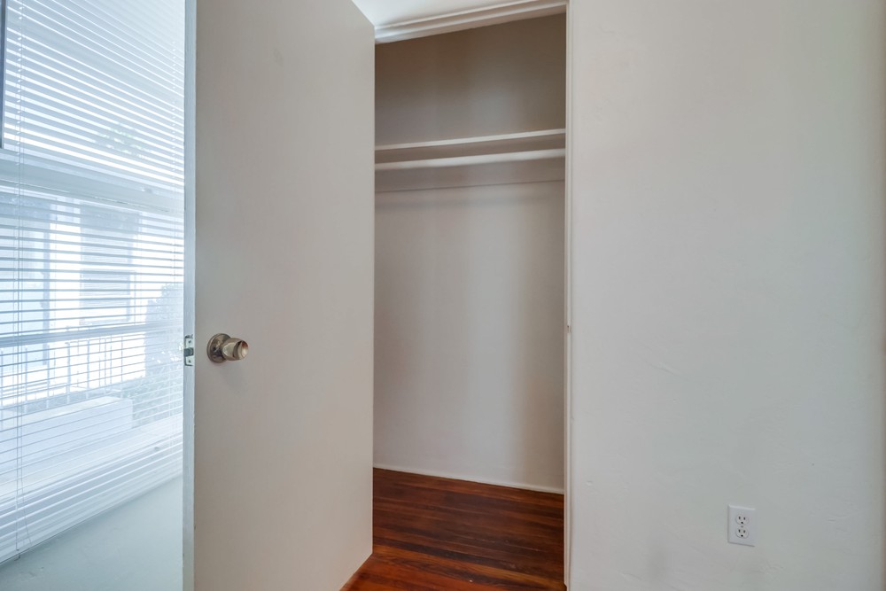 Virtual tour photo 24 of 24 for 4392 Louisiana St