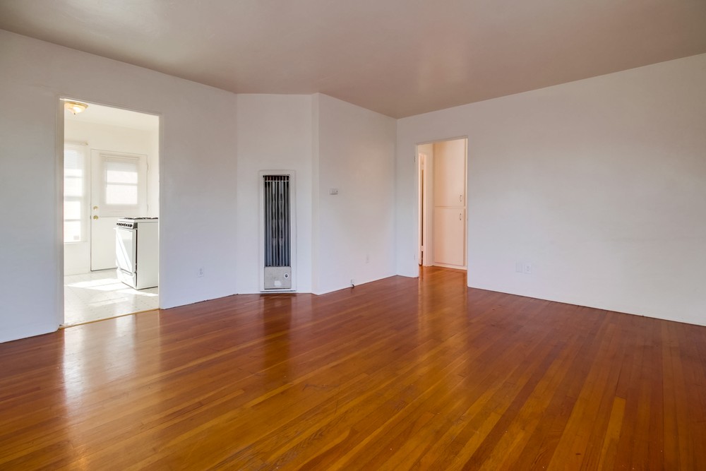 Virtual tour photo 13 of 18 for 4394 Louisiana St