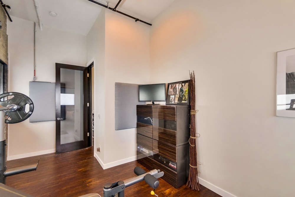 Virtual tour photo 44 of 69 for 440 19th St