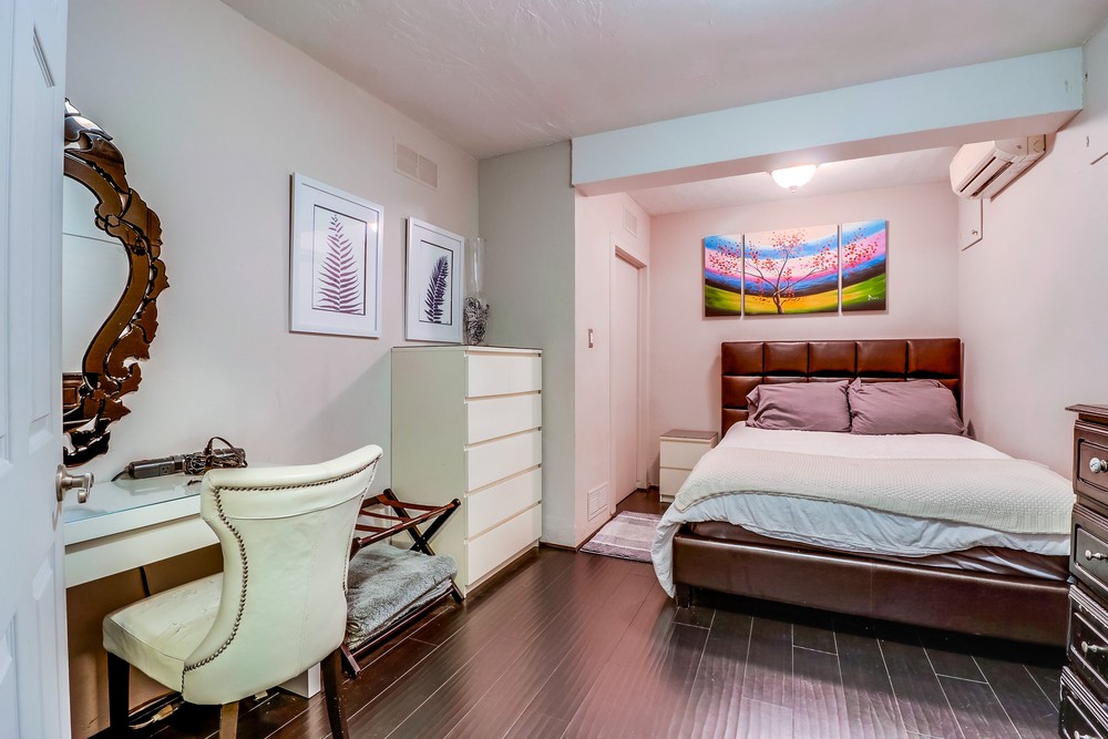 Virtual tour photo 19 of 24 for 440 Fir St