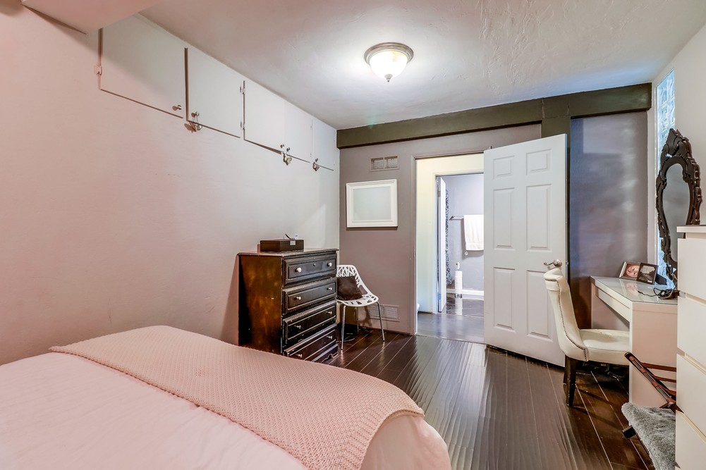 Virtual tour photo 20 of 24 for 440 Fir St