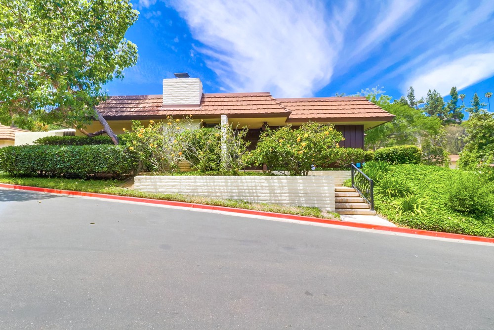 Virtual tour photo 1 of 44 for 4401 Collwood Ln