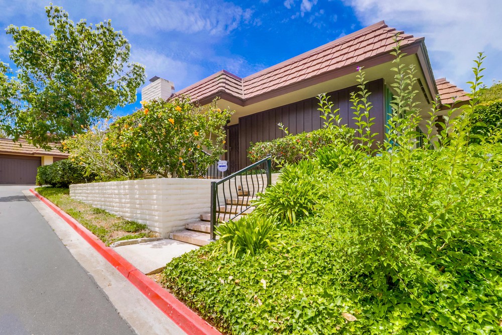 Virtual tour photo 4 of 44 for 4401 Collwood Ln
