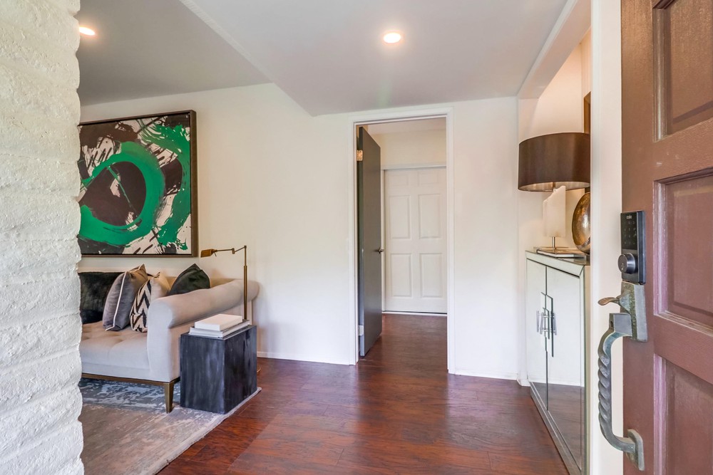 Virtual tour photo 8 of 44 for 4401 Collwood Ln