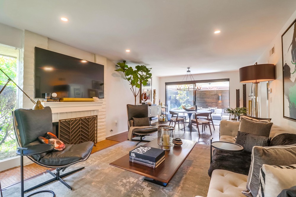 Virtual tour photo 10 of 44 for 4401 Collwood Ln