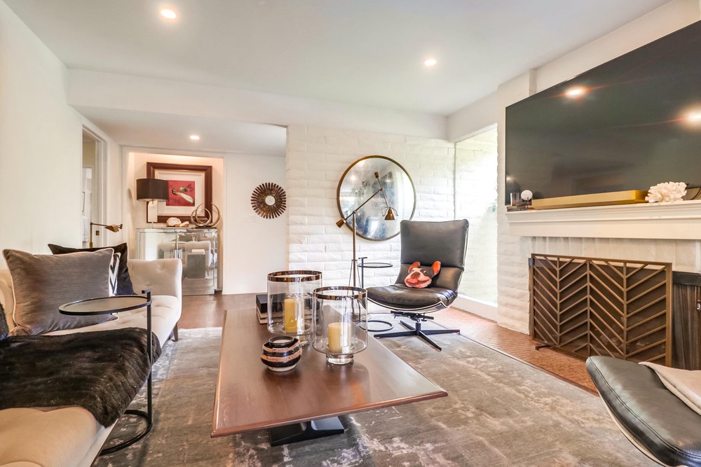 Virtual tour photo 13 of 44 for 4401 Collwood Ln