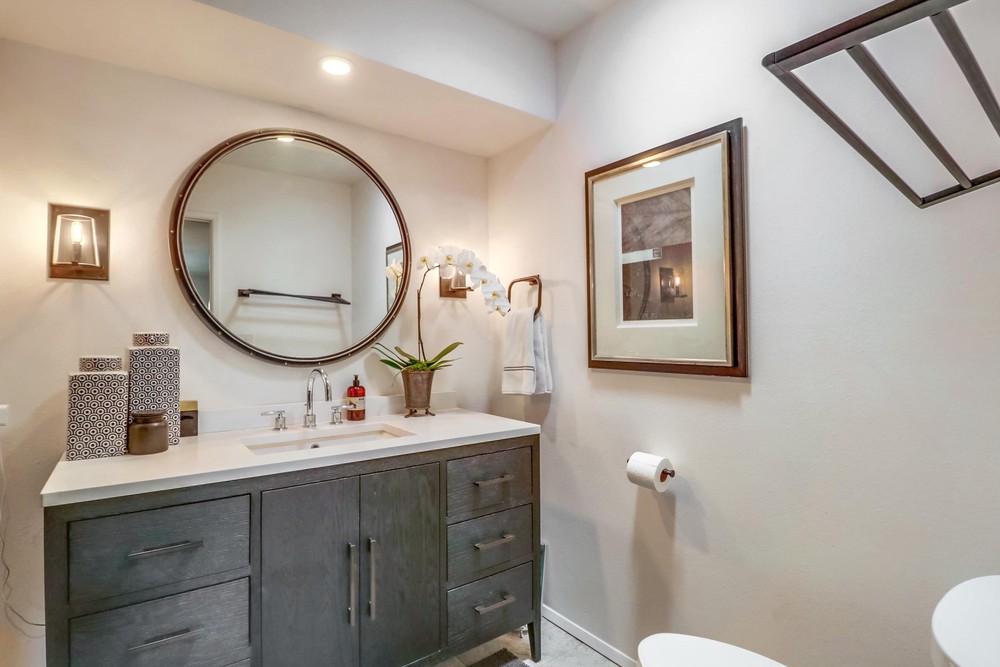 Virtual tour photo 26 of 44 for 4401 Collwood Ln
