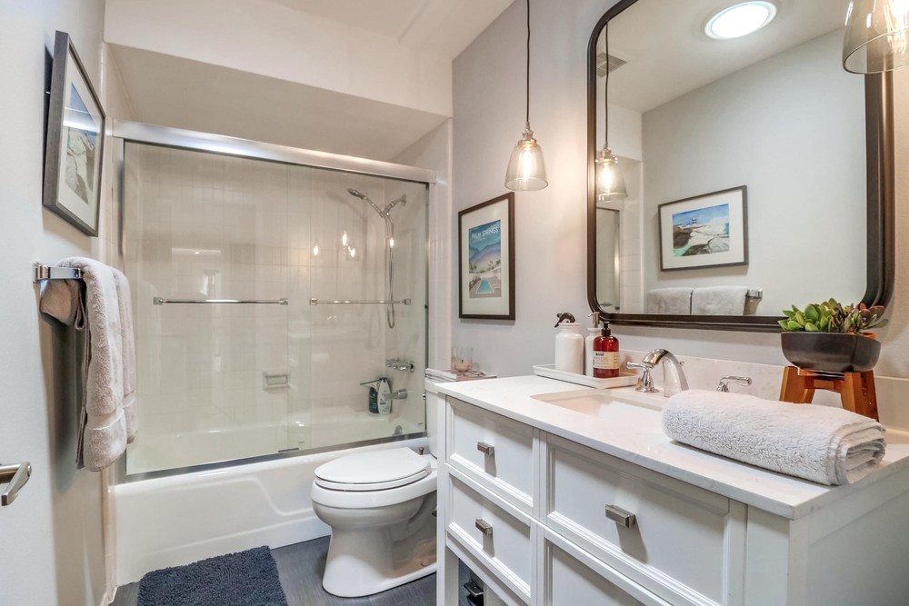 Virtual tour photo 31 of 44 for 4401 Collwood Ln