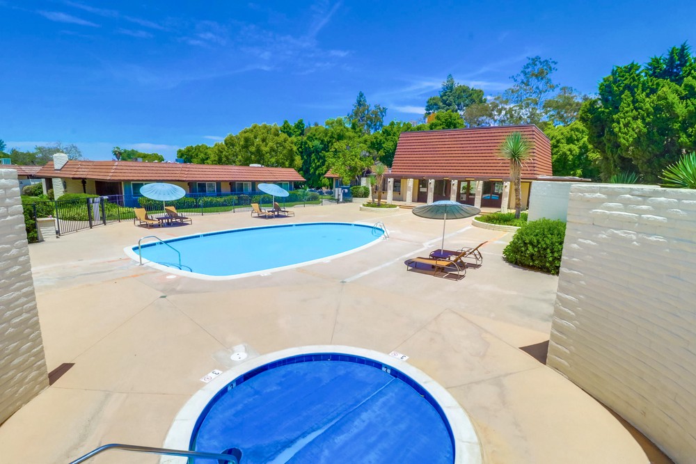 Virtual tour photo 40 of 44 for 4401 Collwood Ln