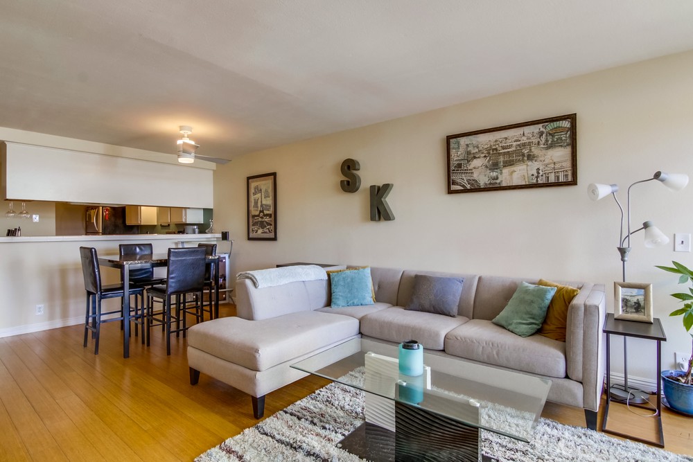 Virtual tour photo 13 of 38 for 4402 Mentone St UNIT 302