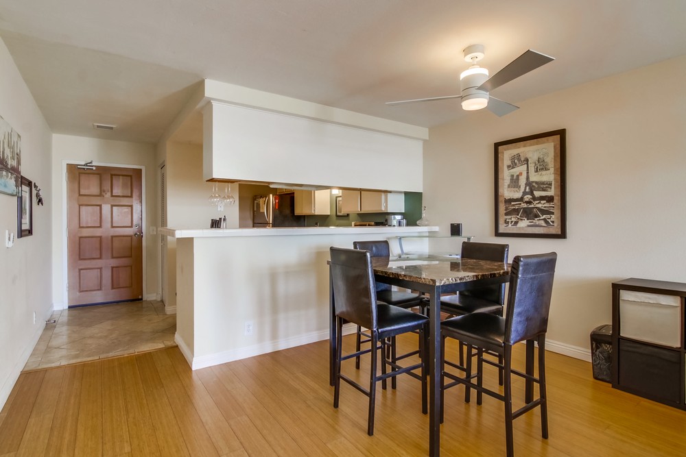 Virtual tour photo 14 of 38 for 4402 Mentone St UNIT 302