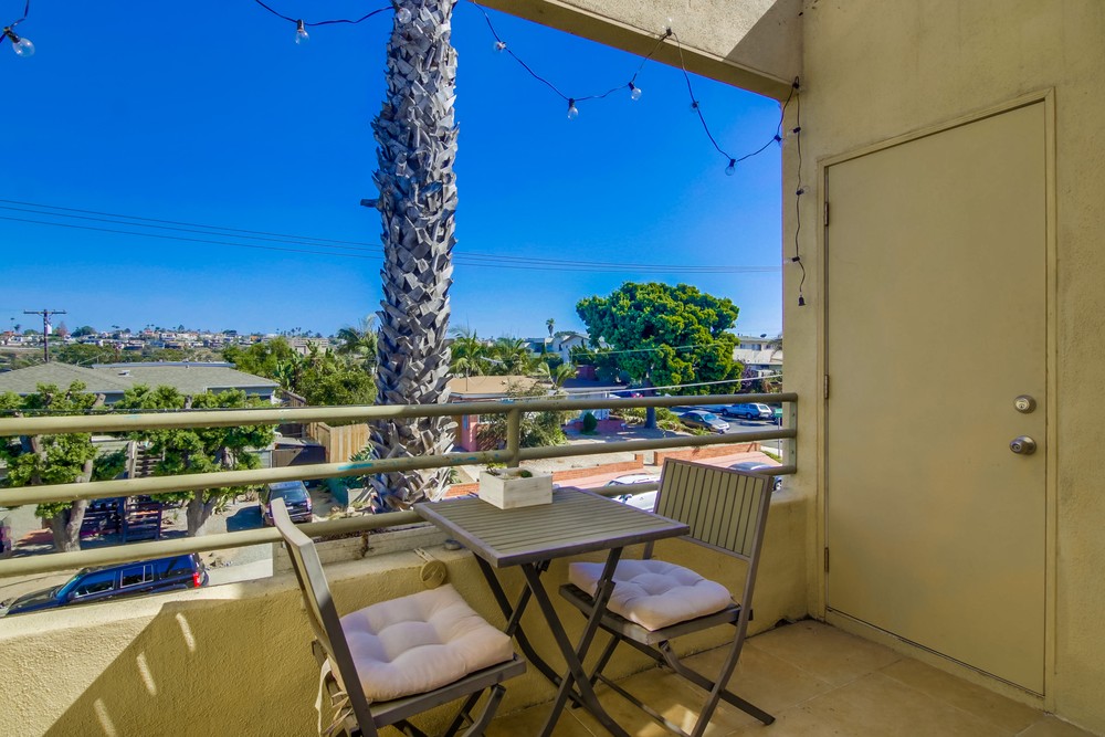 Virtual tour photo 36 of 38 for 4402 Mentone St UNIT 302