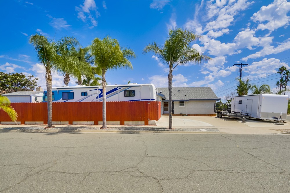 Virtual tour photo 1 of 43 for 4402 Mount Alifan Drive