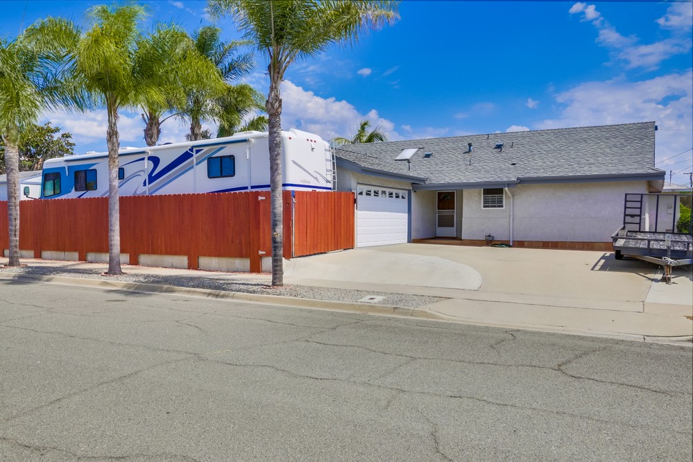 Virtual tour photo 4 of 43 for 4402 Mount Alifan Drive