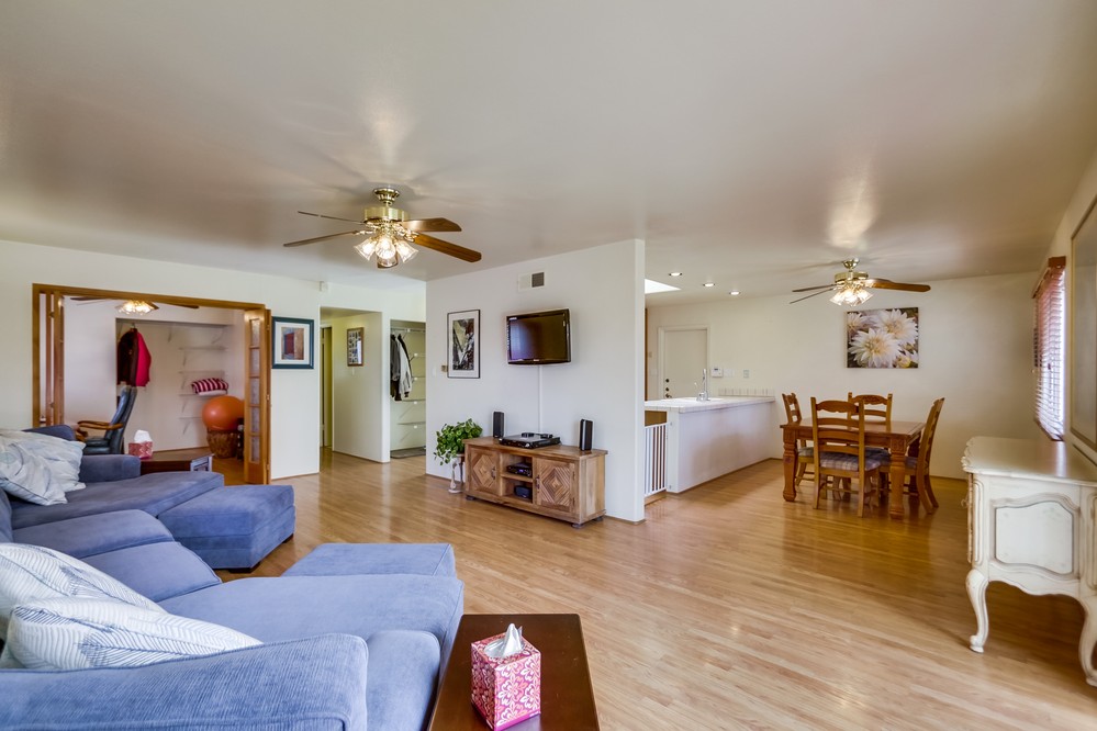 Virtual tour photo 8 of 43 for 4402 Mount Alifan Drive