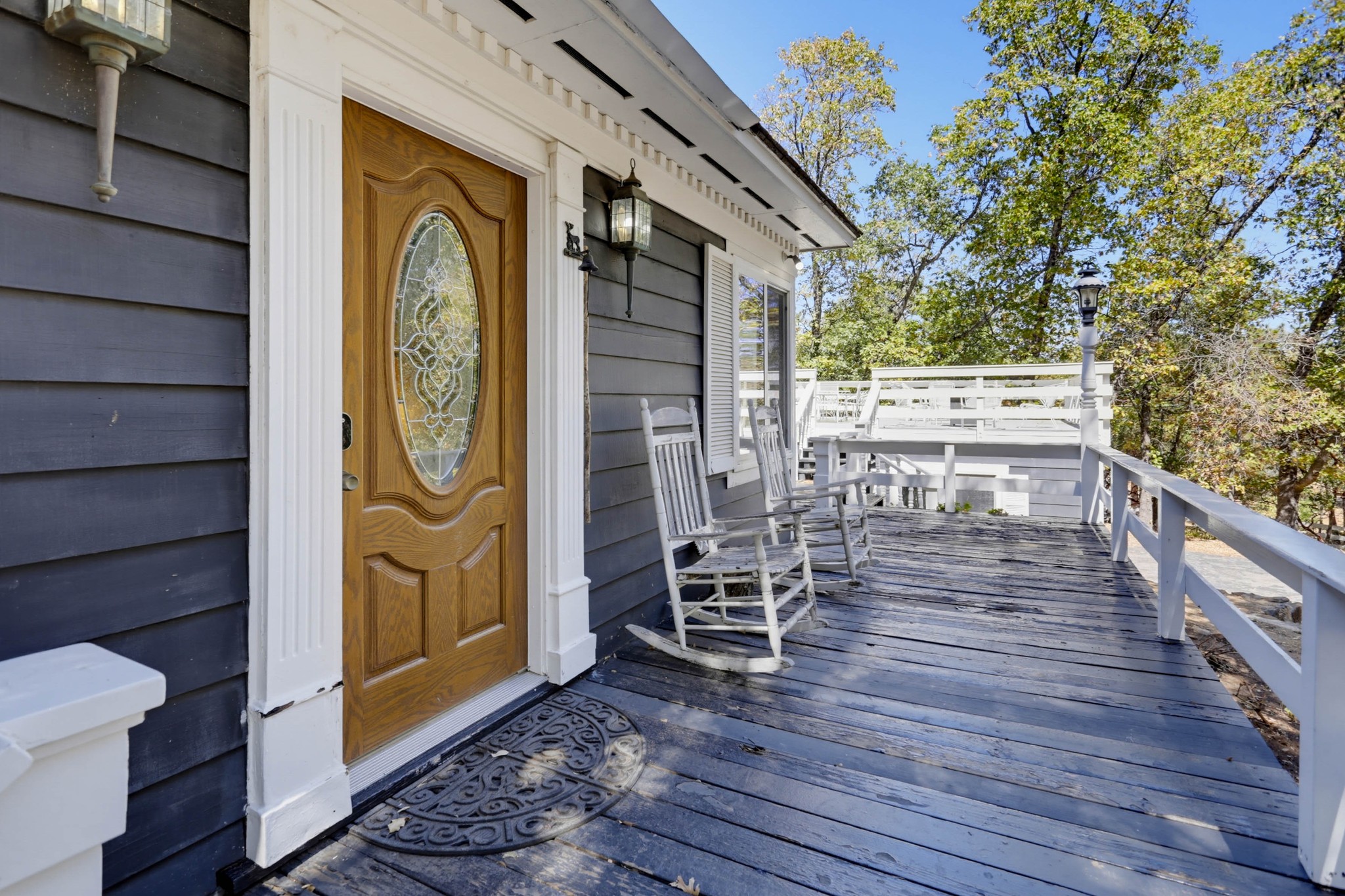 Virtual tour photo 7 of 48 for 4402 Pine Hills Rd