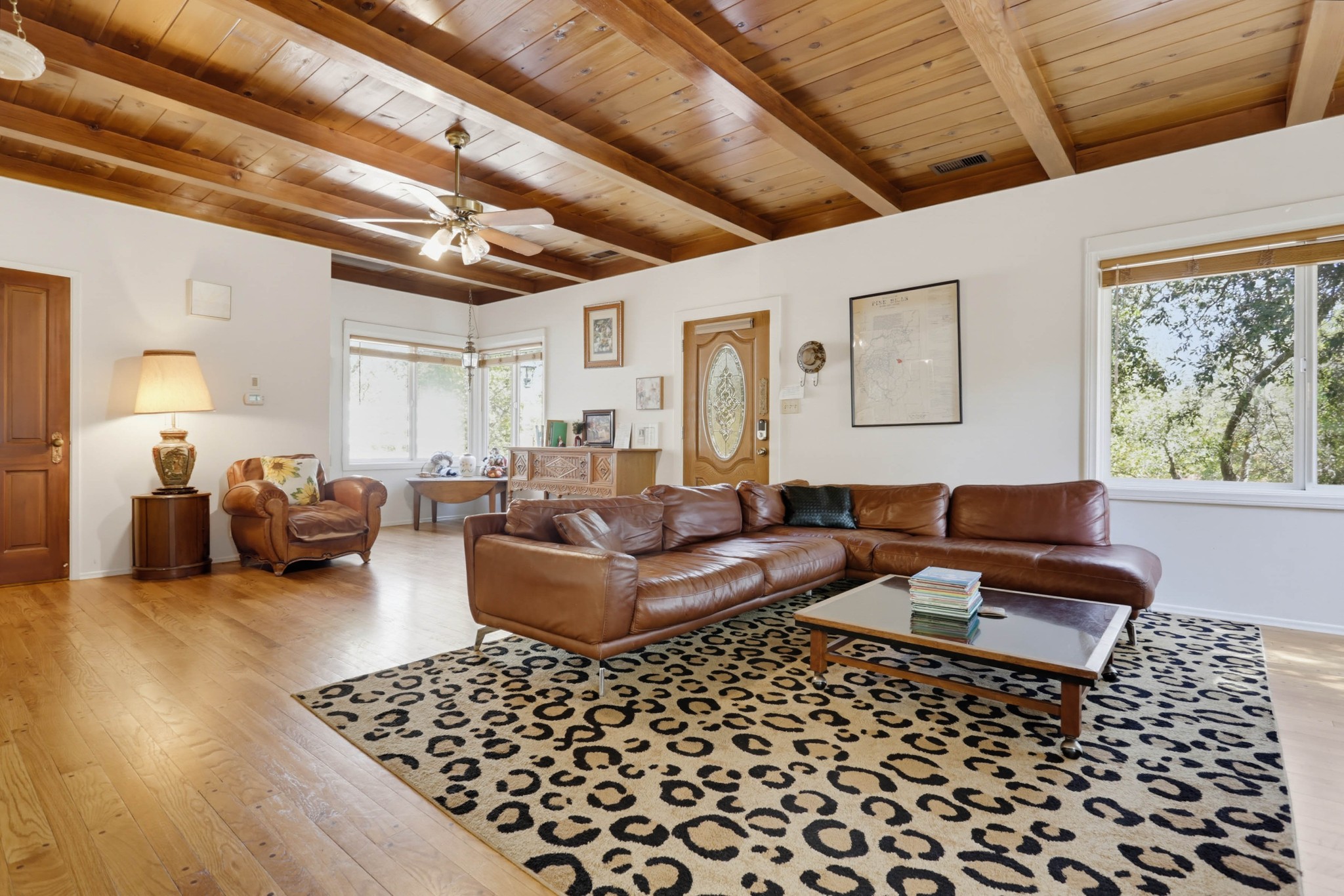 Virtual tour photo 10 of 48 for 4402 Pine Hills Rd