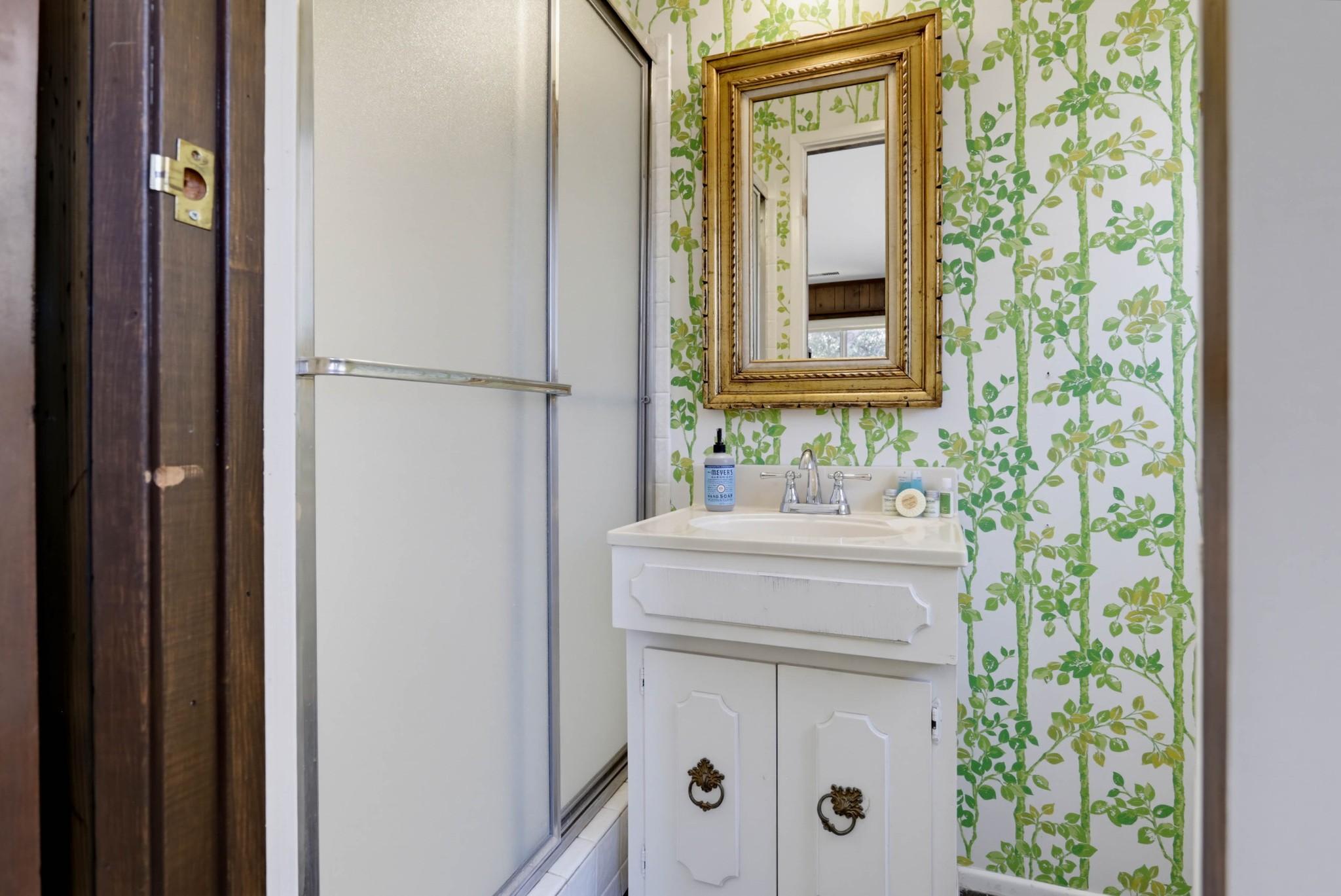 Virtual tour photo 24 of 48 for 4402 Pine Hills Rd