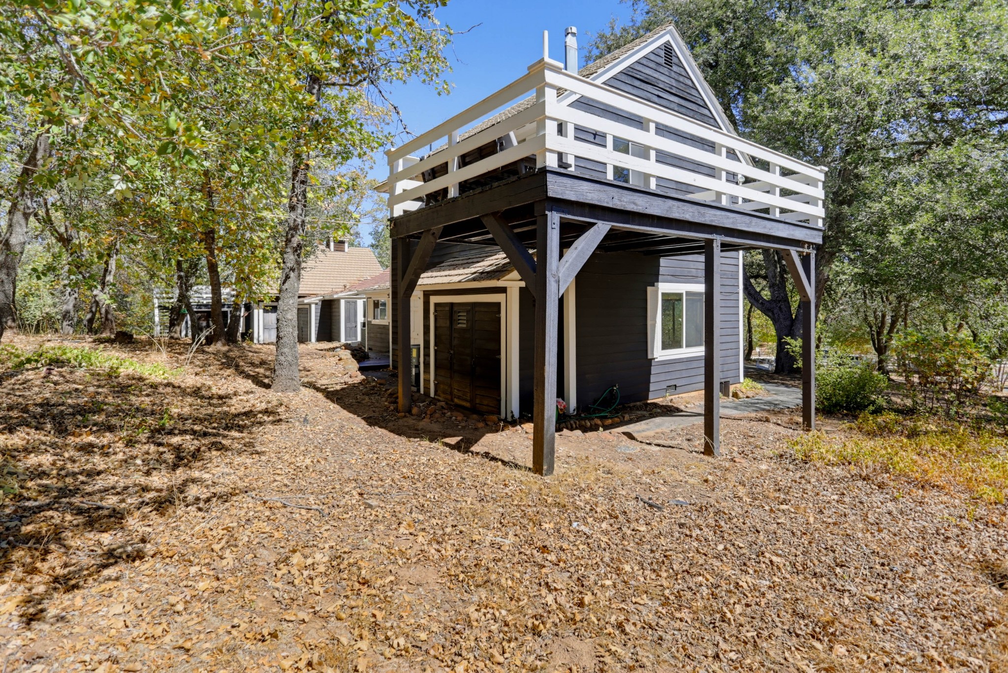 Virtual tour photo 44 of 48 for 4402 Pine Hills Rd