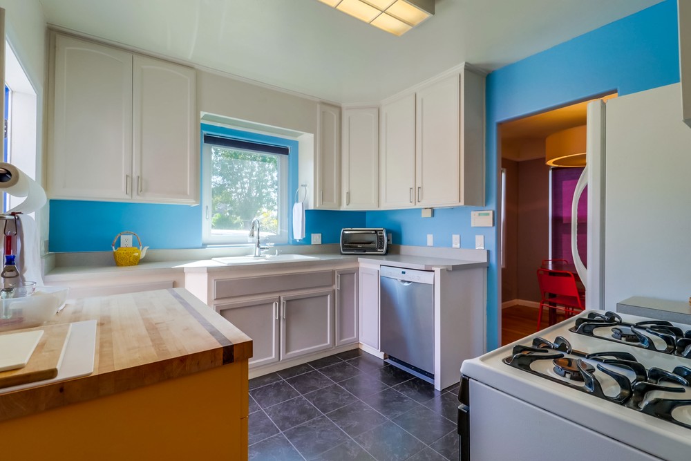 Virtual tour photo 14 of 35 for 4405 Texas St