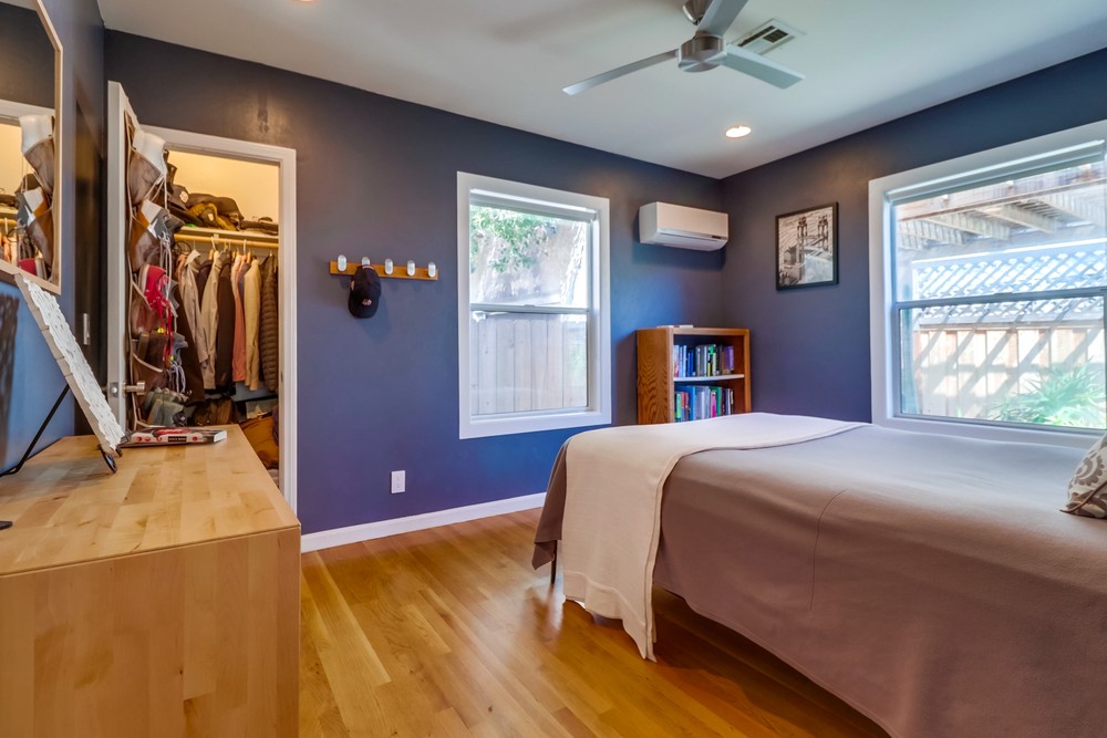 Virtual tour photo 18 of 35 for 4405 Texas St
