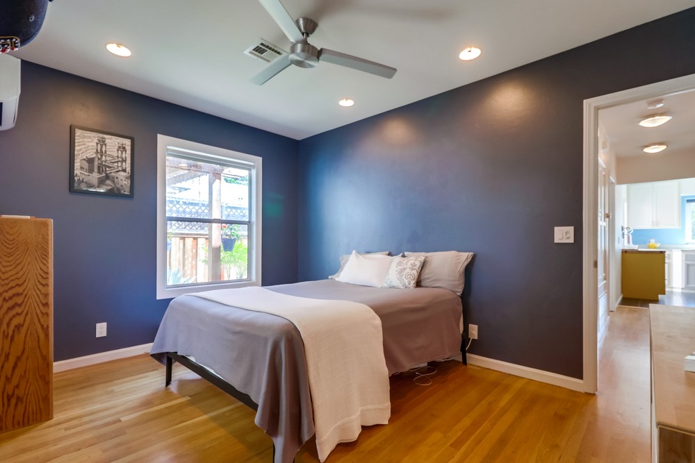Virtual tour photo 19 of 35 for 4405 Texas St